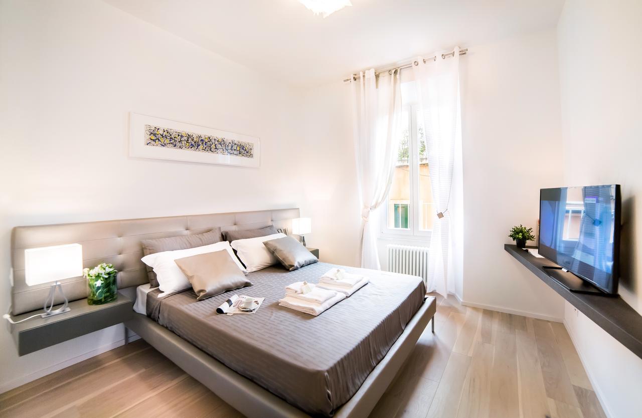Rent In Rome Valentino'S Luxury Apartment Bagian luar foto